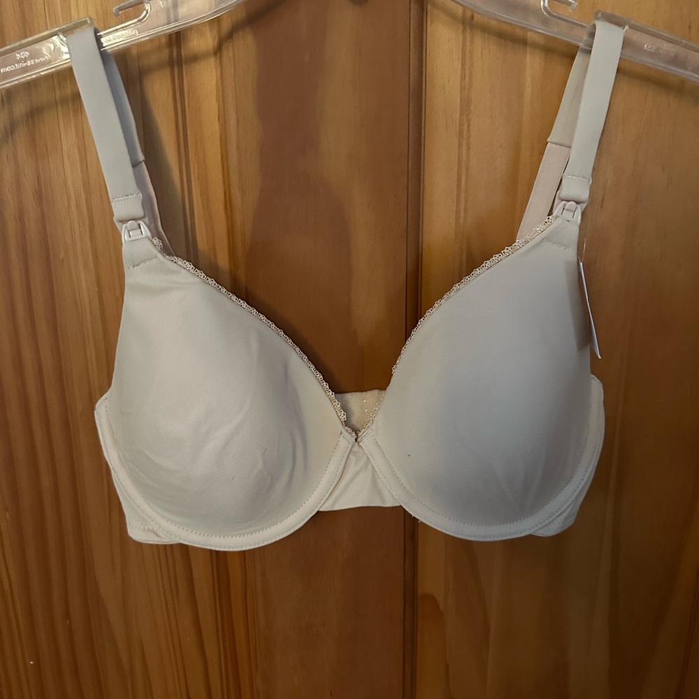 Motherhood Maternity Beige Underwire Bra